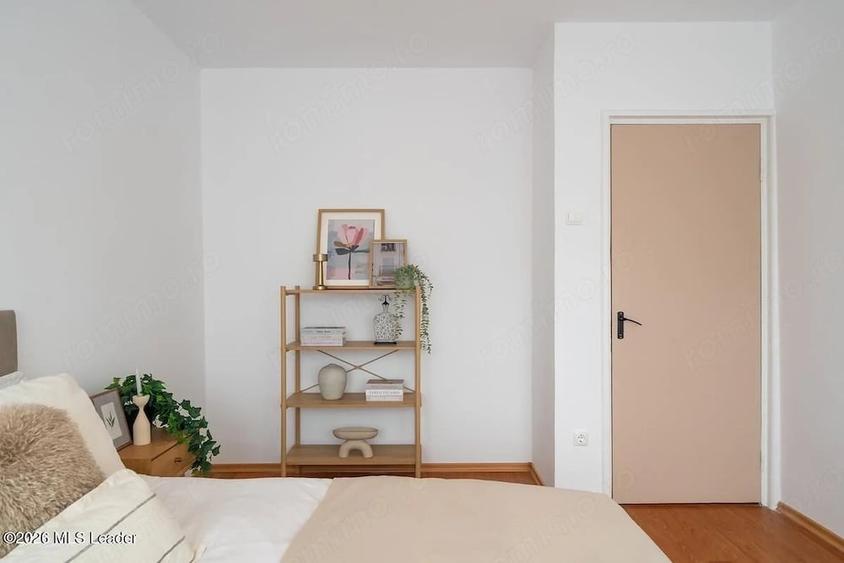 Apartament cu 4 camere semidecomandat în Drumul Taberei