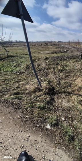 Teren de 846 mp, în Gura Ocniței