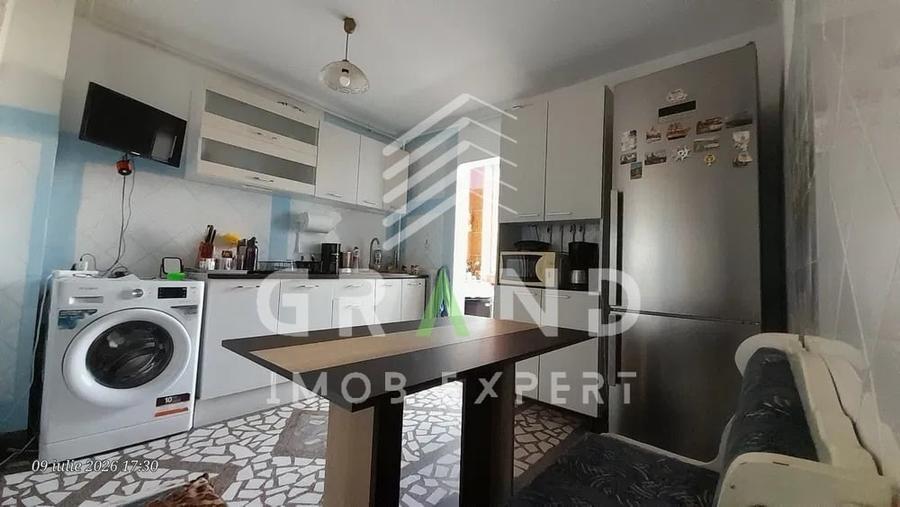 Apartament cu 2 camere decomandat, mobilat în Mărăști