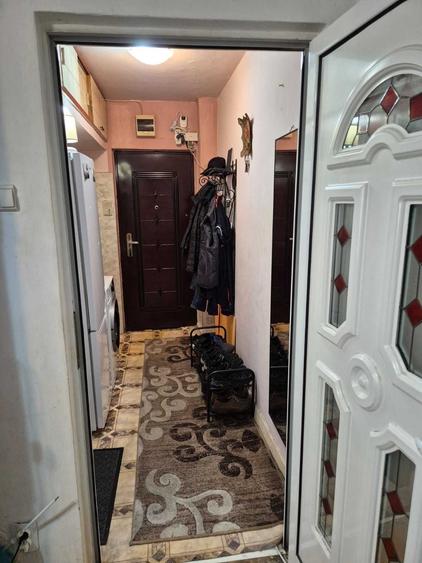Apartament cu 2 camere nedecomandat în Central