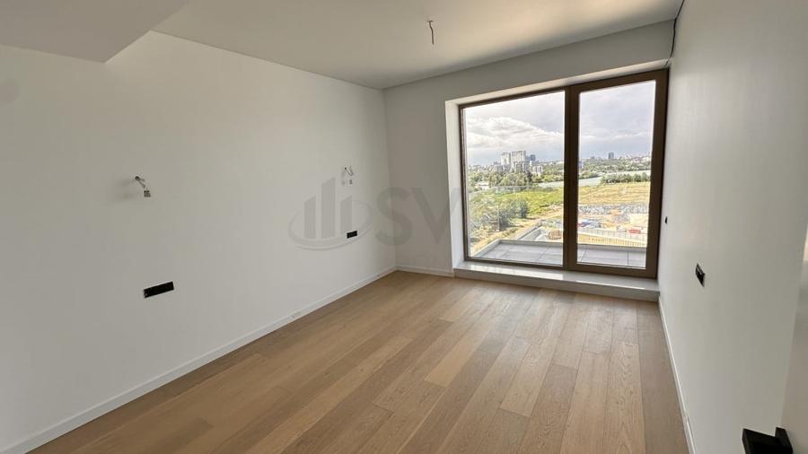 Apartament cu 3 camere decomandat în Floreasca