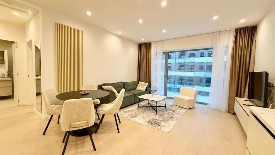 Apartament cu 2 camere decomandat, mobilat în Aviației