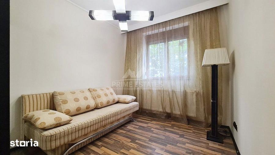 Apartament cu 3 camere, mobilat în Decebal