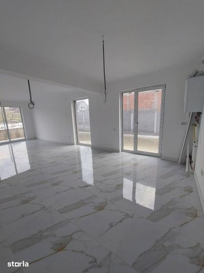 Oncea - Casa noua, finalizata, zona str.Bihorului - 7