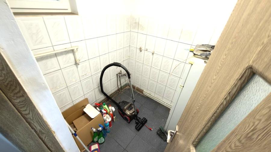 Garsonieră semidecomandată în Central