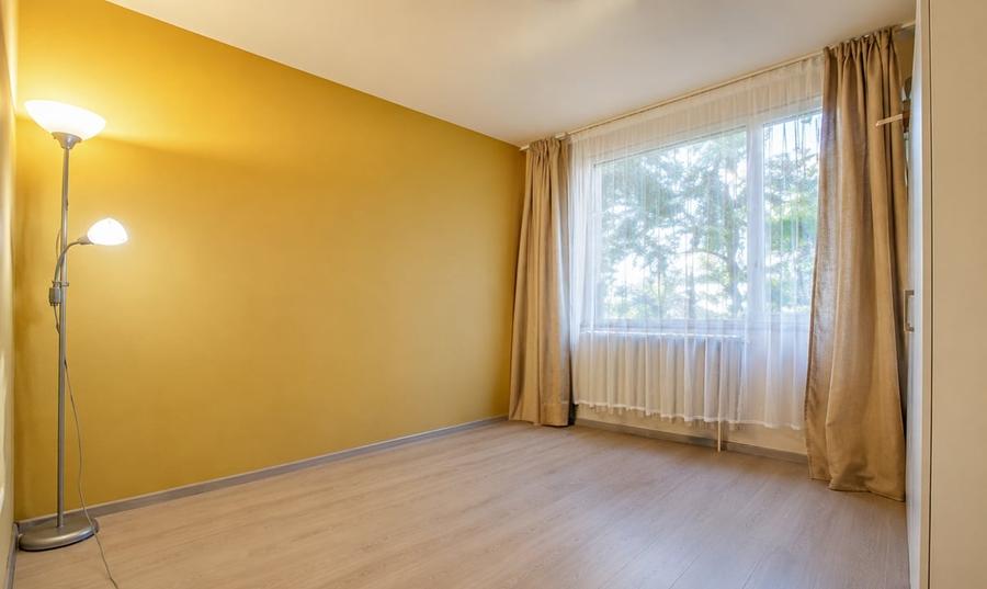 Apartament cu 3 camere decomandat, mobilat în Drumul Taberei