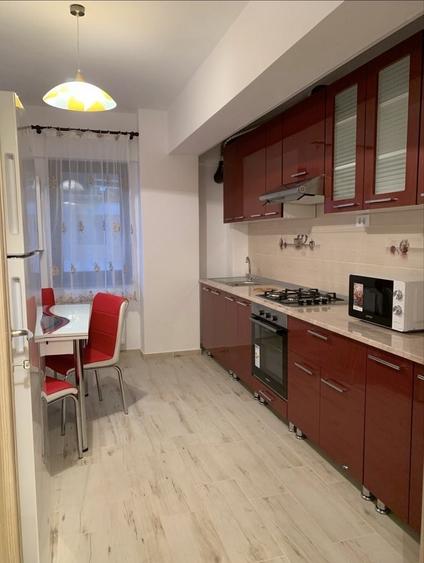 Apartament cu 2 camere decomandat în Bucium