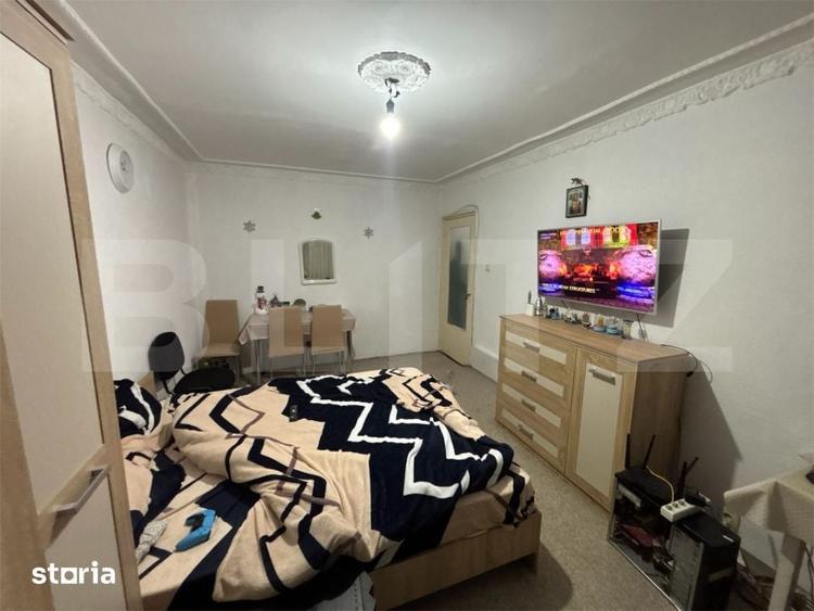 Apartament cu 3 camere decomandat în 9 Mai
