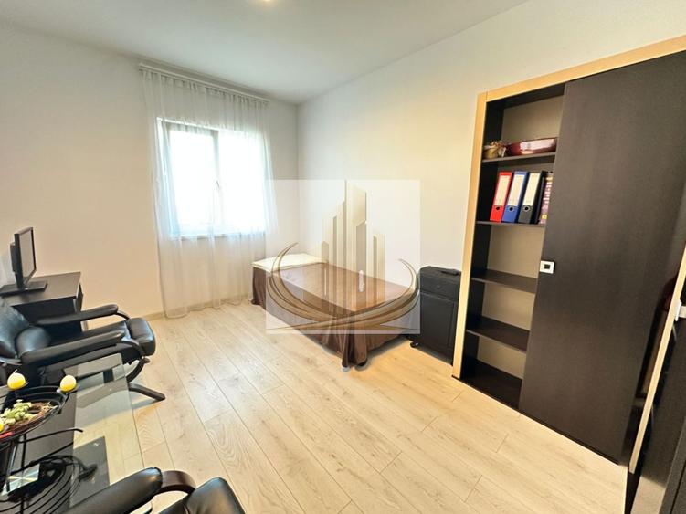 Duplex cu 5 camere cu Canalizare în Dumbrăvița