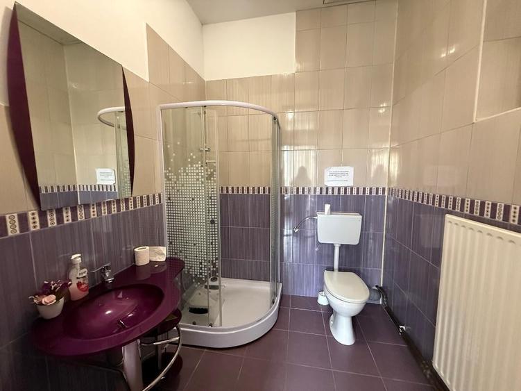 Casă cu 4 camere cu Teren 430 Mp în Cetate