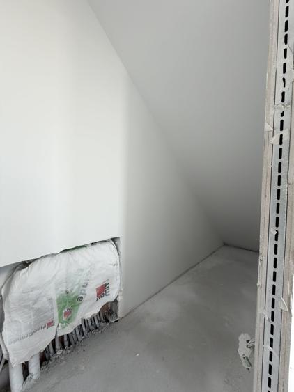 Duplex cu 5 camere cu Canalizare în Torontalului
