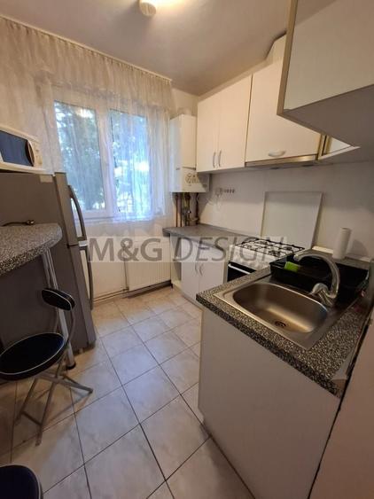 Apartament cu 2 camere, mobilat în Favorit