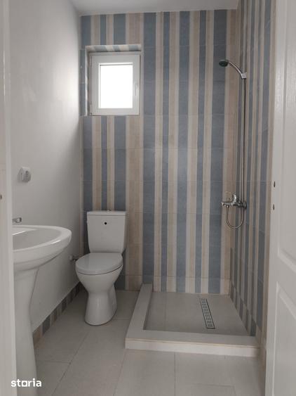 Casă cu 3 camere cu Teren 250 Mp în Crevedia