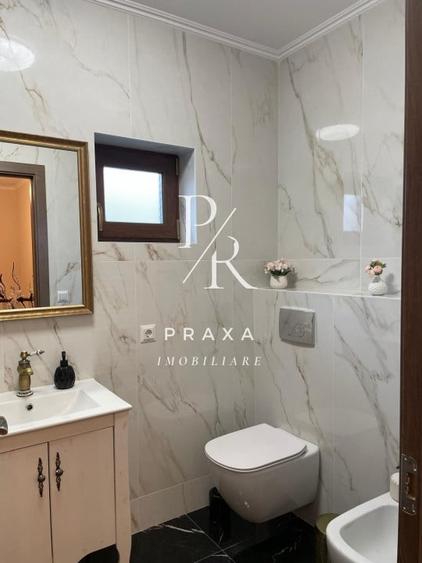 Duplex cu 4 camere cu Canalizare în Florești