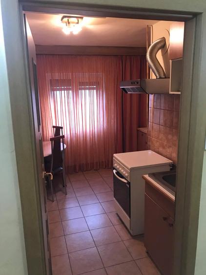 Apartament cu 2 camere decomandat în Bucovina