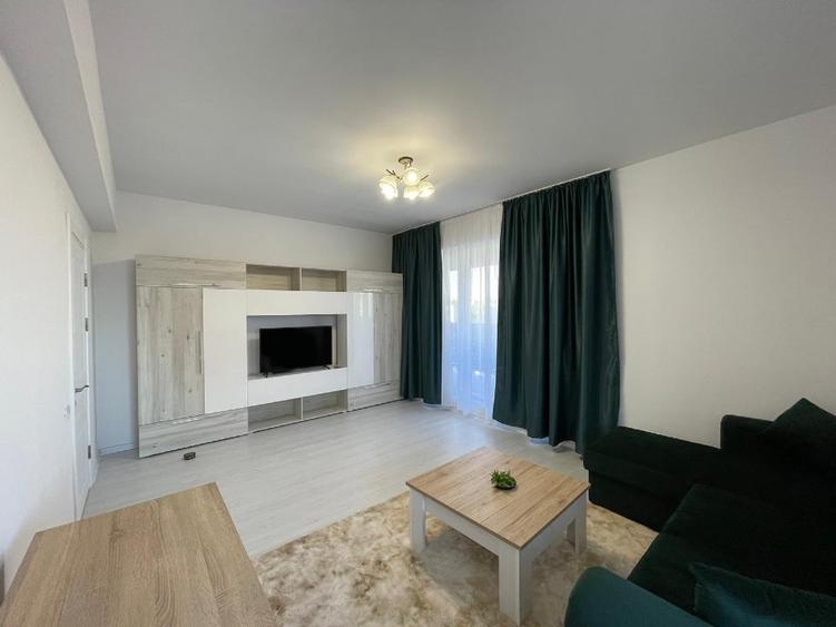 Apartament cu 2 camere decomandat, mobilat în Titan