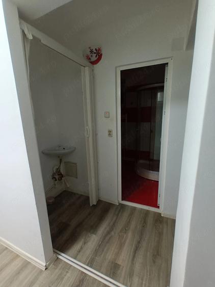 Birou, de 68 mp, în Tomis III
