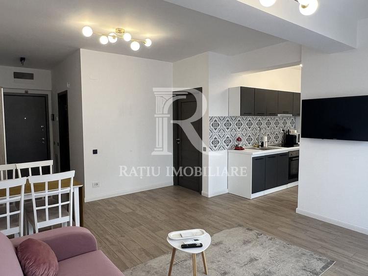 Apartament cu 2 camere semidecomandat, mobilat în Calea Aradului