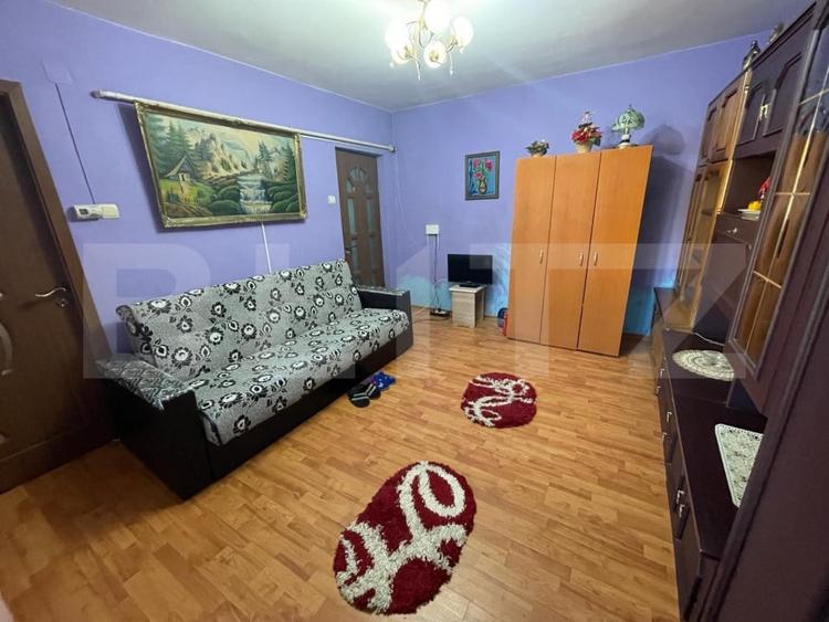 Garsonieră decomandată, mobilată în 9 Mai