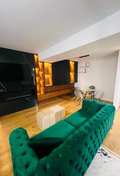 Apartament cu 2 camere decomandat, mobilat în Central