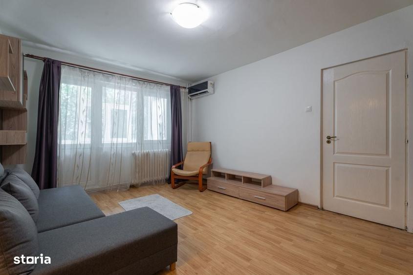 Apartament cu 2 camere nedecomandat în Podu Roș