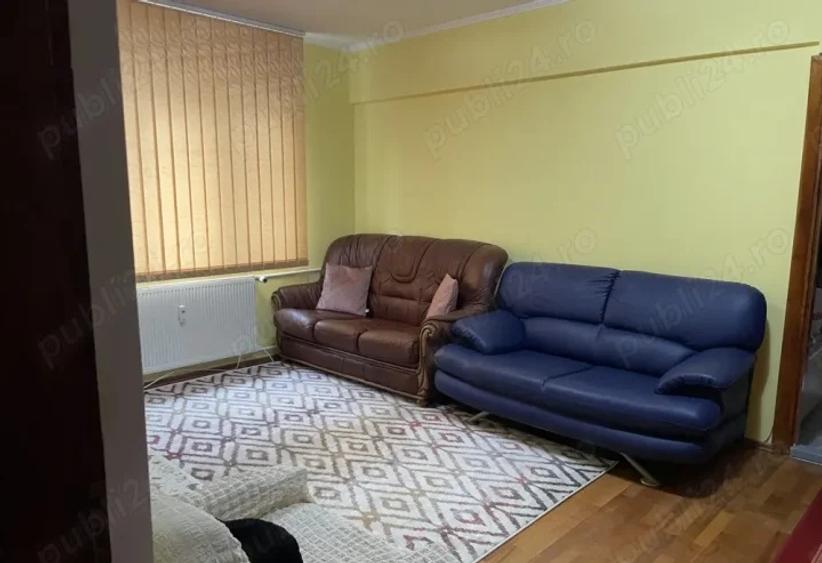 Apartament cu 3 camere semidecomandat, mobilat în Vatra Luminoasă