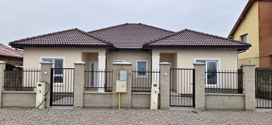 Duplex cu 3 camere cu Canalizare în Moșnița Nouă
