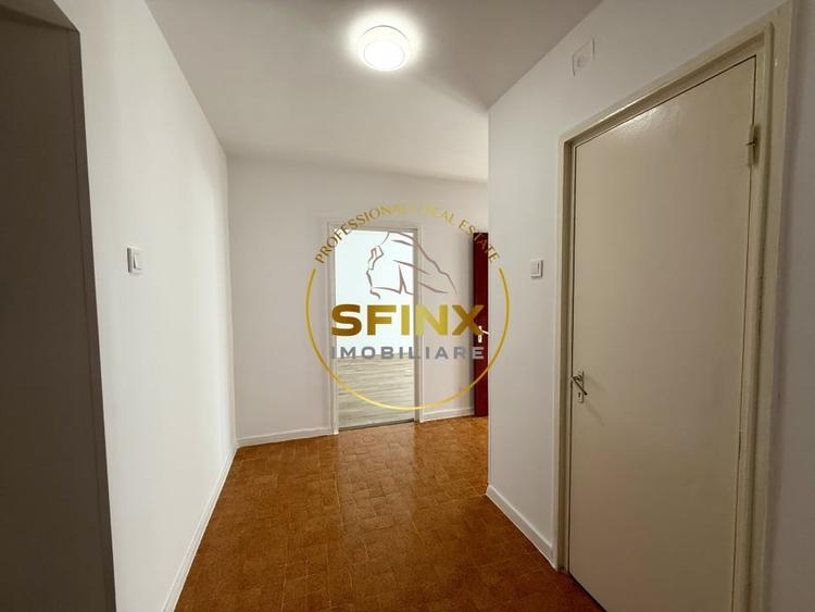 Apartament cu 4 camere decomandat în Iancului