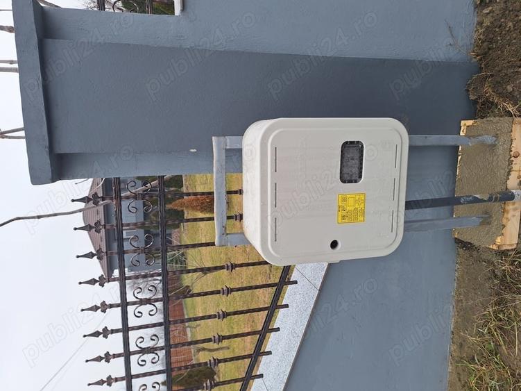 Casă cu 4 camere cu Teren 1453 Mp în Sculeni