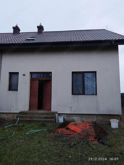 Casă cu 6 camere cu Teren 500 Mp în Ilfoveni