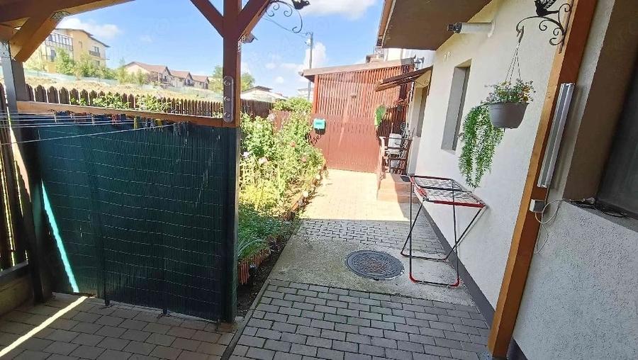 Apartament cu 2 camere decomandat în Exterior Vest