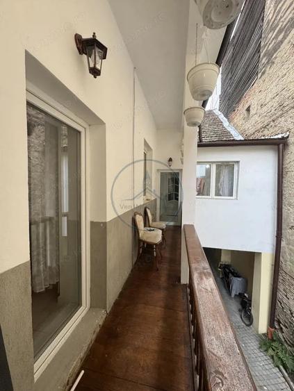 Apartament cu 3 camere decomandat în Ultracentral
