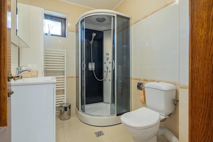Casă cu Teren 395 Mp în Sud
