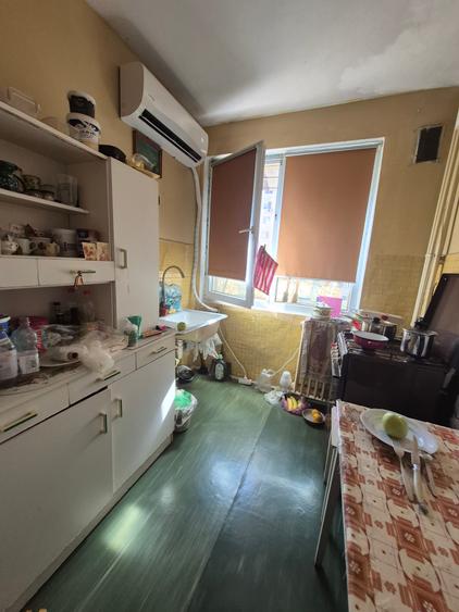 Apartament cu 2 camere decomandat în 1 Decembrie 1918