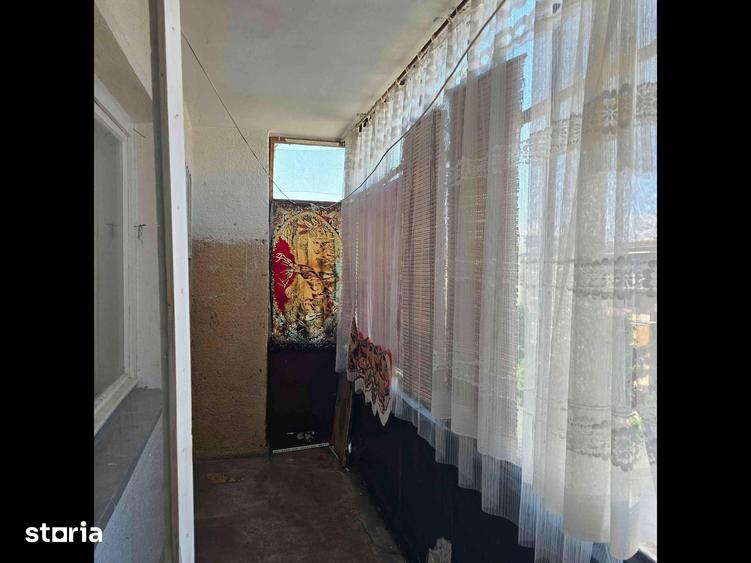 Apartament cu 2 camere semidecomandat în Ultracentral