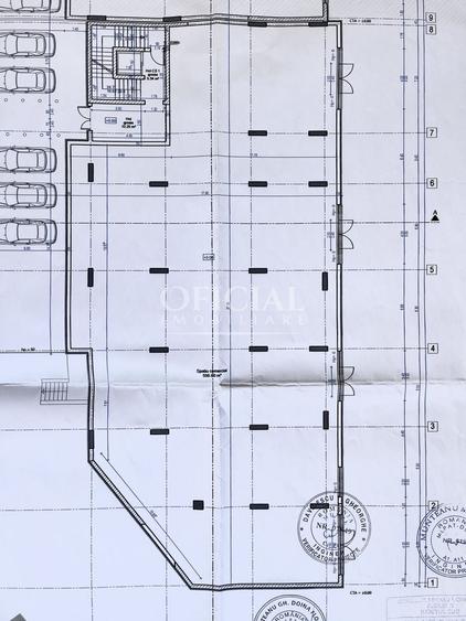 Spațiu comercial, de 556.59997558594 mp, în Florești