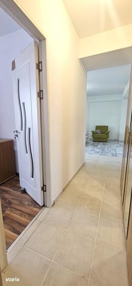 Apartament cu 2 camere semidecomandat în Tomis III