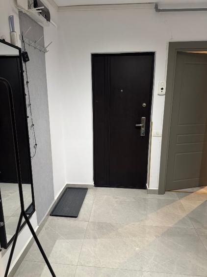 Apartament cu 2 camere decomandat în Capitol
