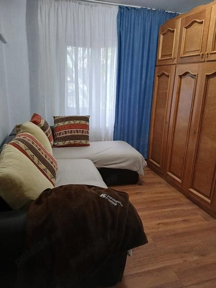 inchiriez apartament 3 camere - 6