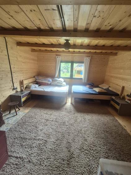Casă cu 1 camere cu Teren 1400 Mp în Central