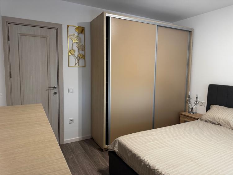 Apartament cu 2 camere decomandat în Buzaului