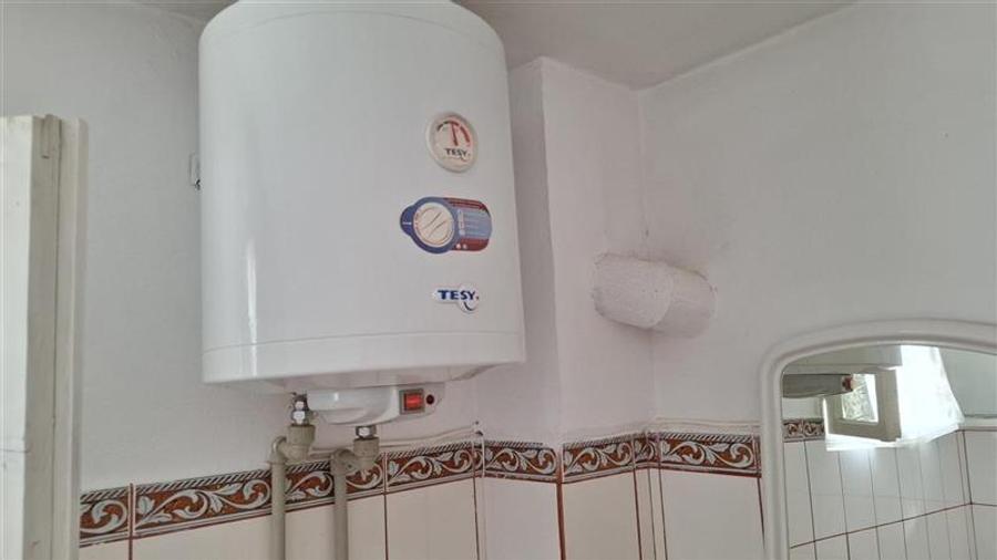 Casă individuală cu 3 camere cu Teren 870 Mp în Exterior Est