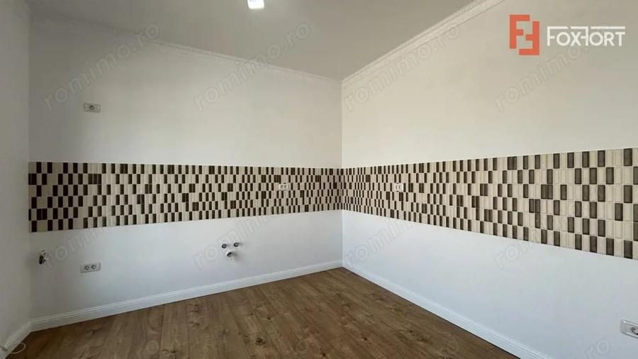 Casă cu 4 camere cu Teren 650 Mp în Ghiroda