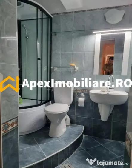 Apartament cu 3 camere semidecomandat în Cișmigiu