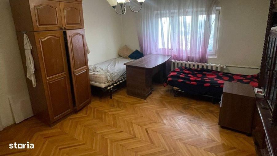 Apartament cu 4 camere în Pipera