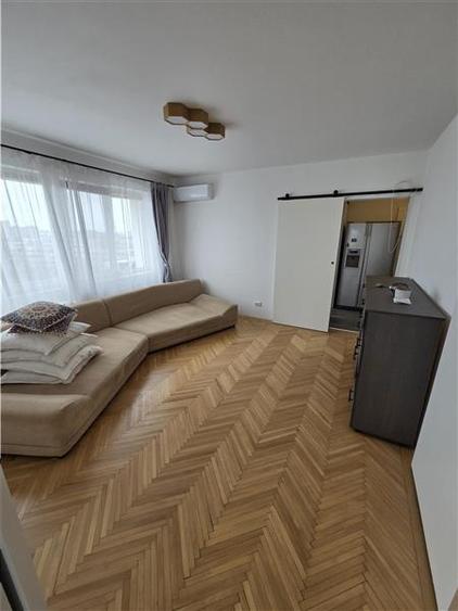 Apartament cu 2 camere semidecomandat în Chibrit