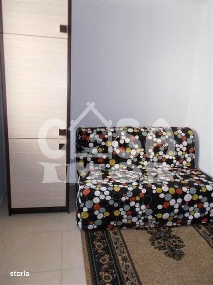 Garsonieră decomandată în Micro 6