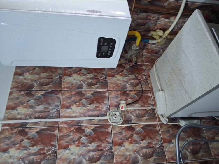 Apartament cu 3 camere decomandat în Lipovei