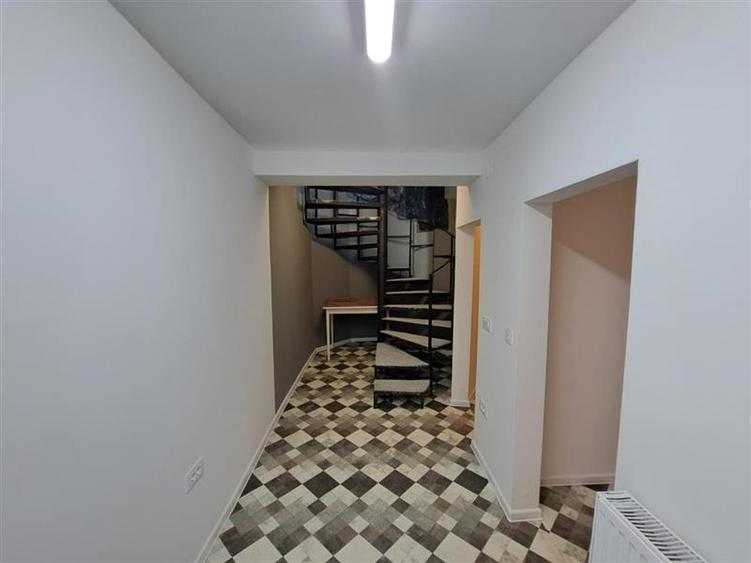 Spațiu comercial, de 78 mp, în Hașdeu