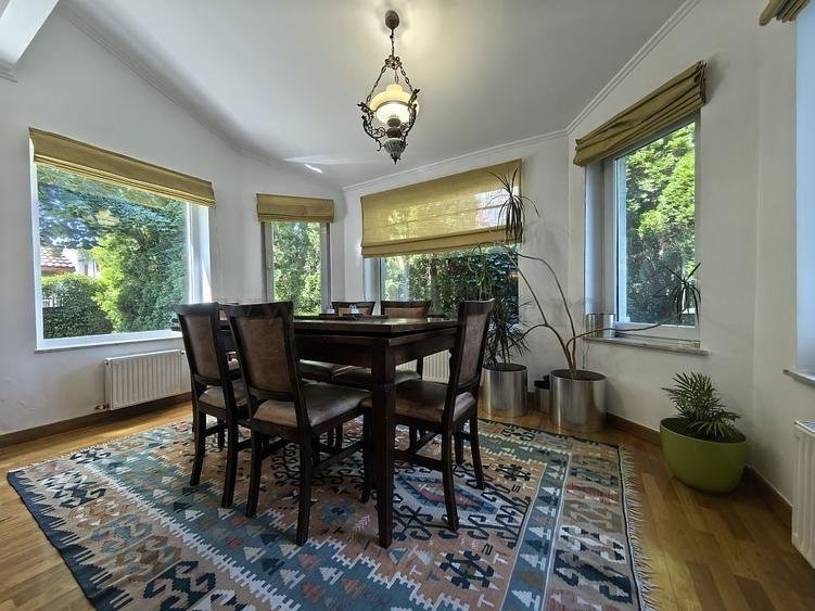 Casă individuală cu 4 camere cu Piscina în Pipera